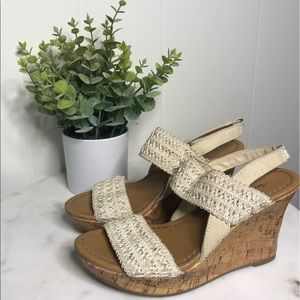 American Eagle Stretchy Elastic Cork Wedges Size 7